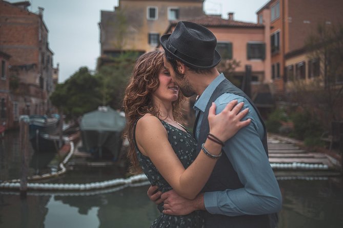 Professional Photographer in Venice, Italy - Is $299.28 good value for two people?