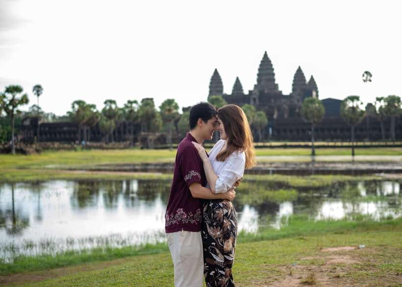 Professional Photoshoot in Angkor Archaeological Park - Ta Prohm and its Tomb Raider setting