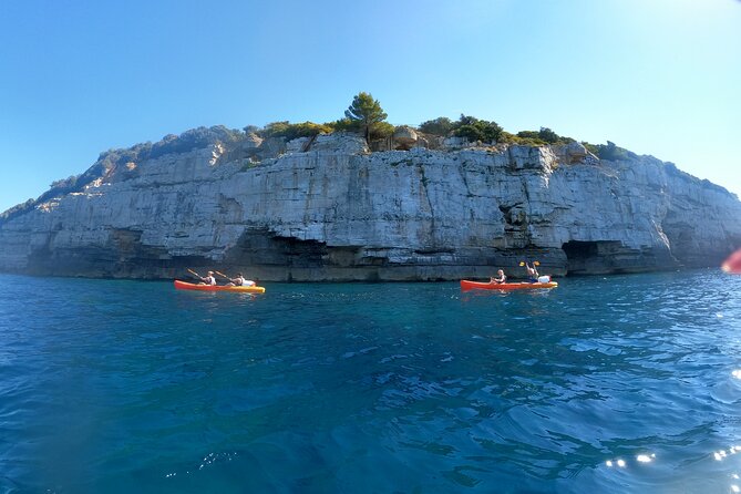 Pula Kayak Tour-Cliff jumping,snorkeling& free GoPro pictures - Free GoPro photos add real value