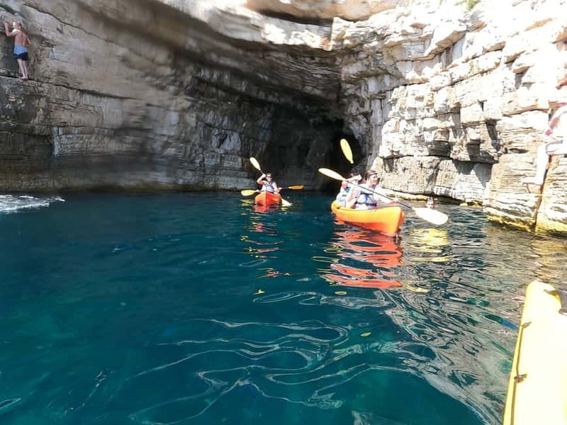 Pula: Kayak Tour, Cliff Jumping, Snorkeling & GoPro Pictures - Why this three-hour paddle works so well