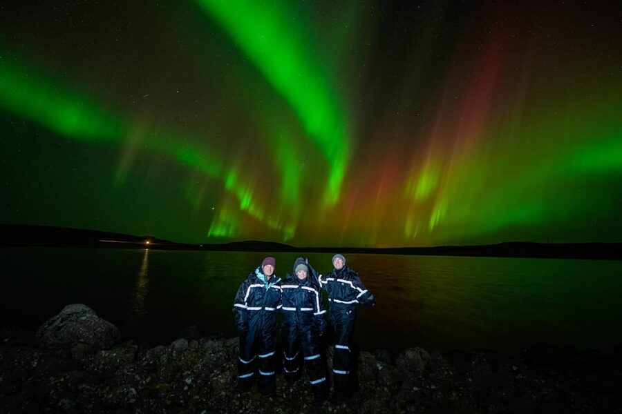 Reykjavik: Northern Lights Tour with Private Photographer - Leaving Reykjavik after dark