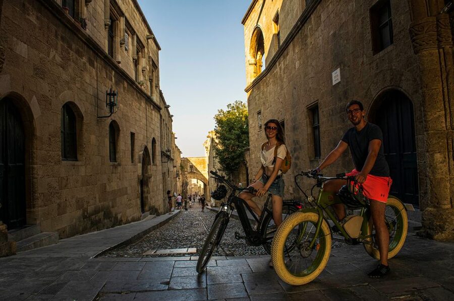 Rhodes: E-bike Highlights Sunset or Morning Photo Tour - Mandraki Harbour and Rhodes New Town