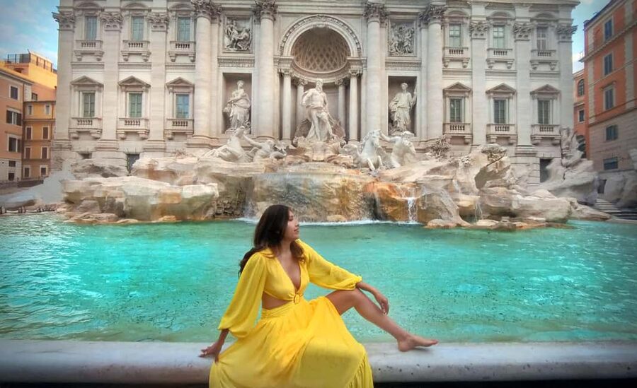 Rome: Iconic Trevi Fountain Private Photoshoot Experience - Adding the Spanish Steps