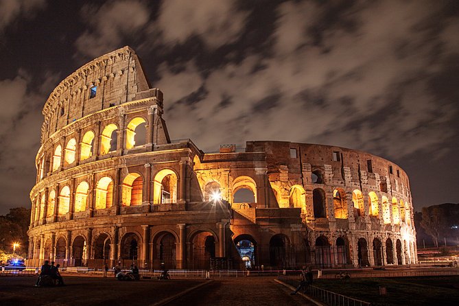 Rome Night Photo Tour - Starting near the Tiber at twilight