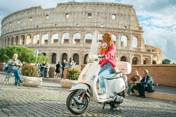 Rome: Photo Shoot in Rome with Professional Photographer - The photographer is part of the value