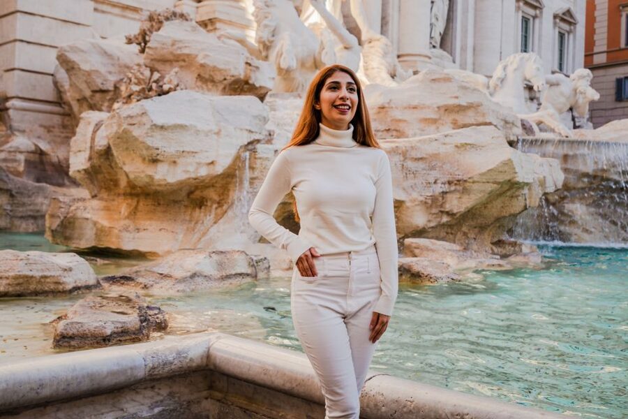 Rome: Private Photoshoot at the Trevi Fountain - Best timing for couples, families, and proposals