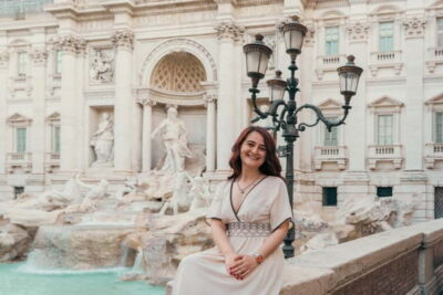 Private photoshoot at the Trevi Fountain Golden Hour