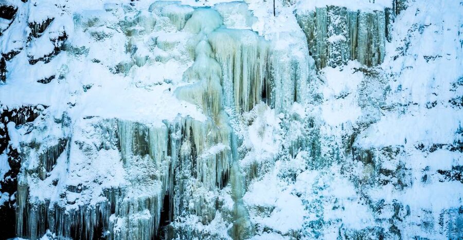 Rovaniemi: Frozen Waterfalls of Korouoma Canyon & Pro Photos - The uphill return and the day’s real difficulty