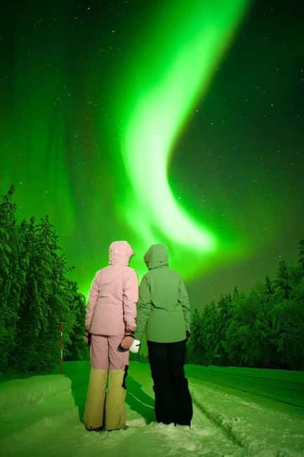 Rovaniemi: Guaranteed Northern Lights & Photography Tour - How the aurora chase actually works