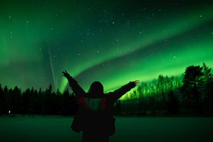 Rovaniemi: Northern Lights Photography Tour & BBQ - Leaving Rovaniemi for darker Arctic skies