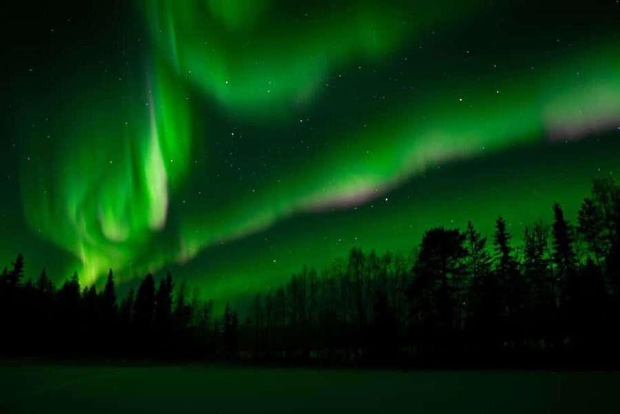 Rovaniemi: Northern Lights Photography Tour & BBQ - Stories from Lapland around the fire