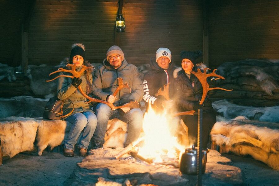 Rovaniemi: Reindeer Farm Visit with Photographer - Key points at a glance