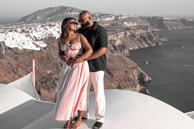 Santorini: Customized Private Photoshoot Walk in Oia - Blue domes, caldera views, and the problem of crowds
