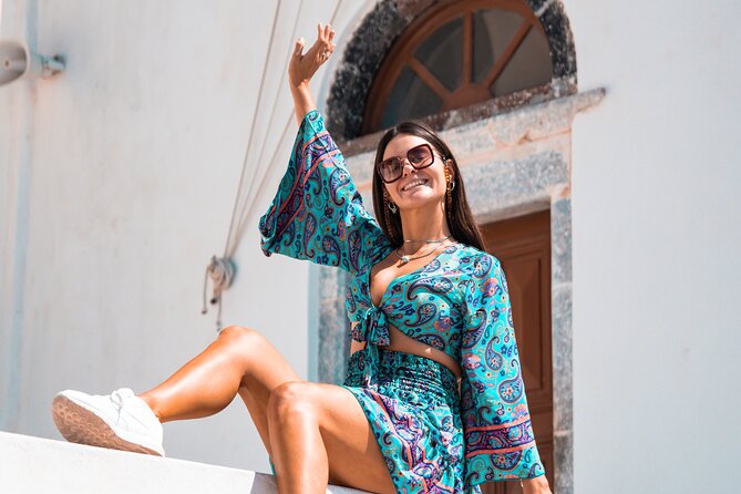 Santorini: Customized Private Photoshoot Walk in Oia - How the one-hour route usually works