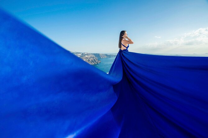 Santorini Flying Dress Photoshoot - Choosing the right time and package