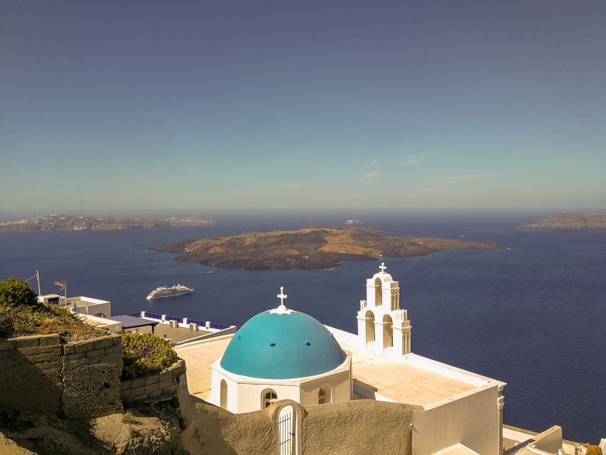 Santorini: Private Instagram Tour - Akrotiri Lighthouse and the southern coast
