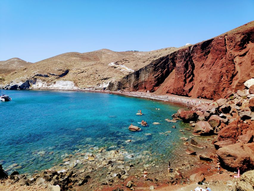 Santorini: Private Instagram Tour - The guides make the private format useful