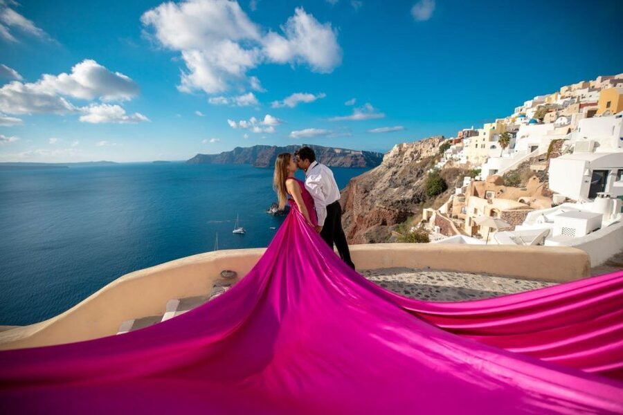 Santorini: Unique Flying Dress Photoshoot Experience - What happens during the 60 minutes