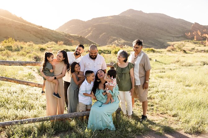 Scenic Photoshoot in Denver's Foothills - What the $125 price really includes
