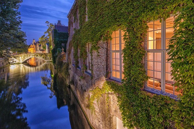 "Shades of Brugge" Photo Tour - 3hr private city tour & workshop - Why a Bruges photo workshop can be worth your evening