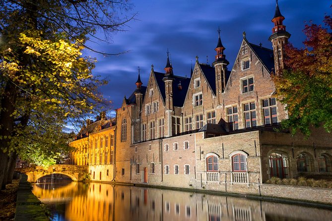 "Shades of Brugge" Photo Tour - 3hr private city tour & workshop - Starting at the Holy Blood Basilica on Burg Square