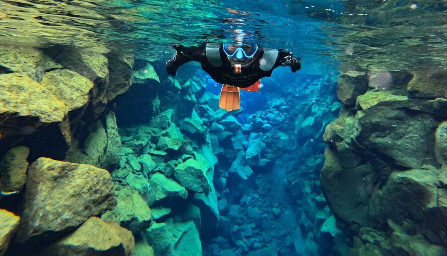 Silfra: Fissure Snorkeling Tour with Underwater Photos - Why the Silfra fissure is worth your time