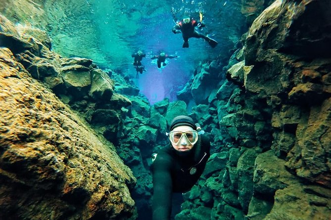Silfra Wetsuit Snorkeling - Meet on Location | Free Photos - What the guide and group size change