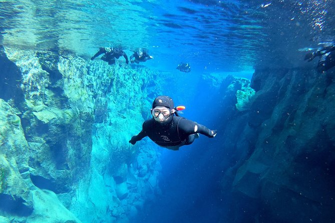 Silfra Wetsuit Snorkeling Tour with Underwater Photos - From Reykjavik - Why Silfra feels unlike ordinary snorkeling