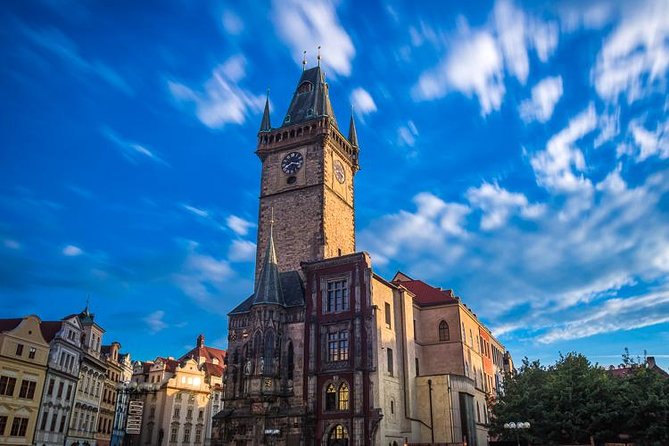 Small-Group Walking Photo Tour of Prague - Why this tiny group changes the experience