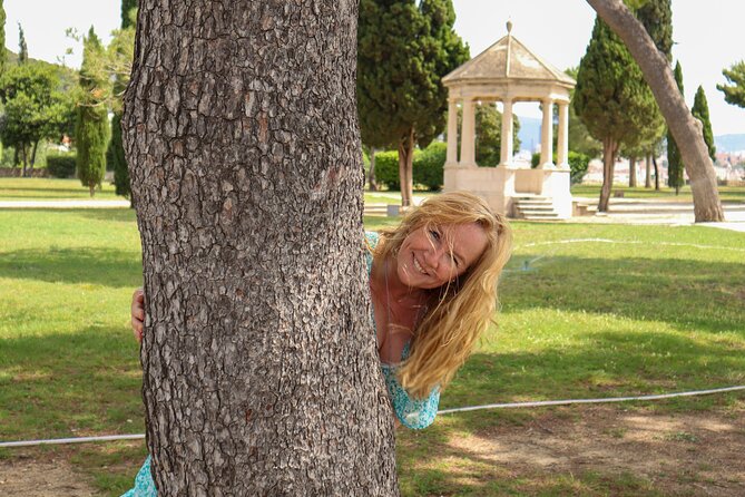 Split Private Tour with Professional Photos - The palace substructures and a cool change of scene