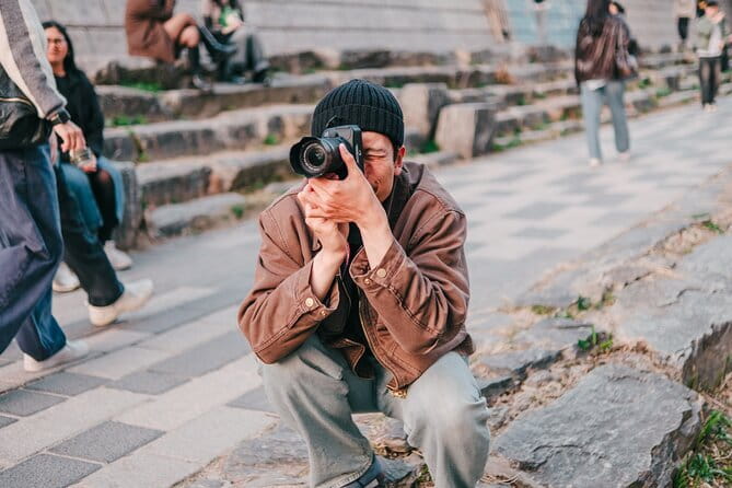 Street photoshoot and Seoul Hidden gem History Walking Tour - Why This Seoul Walking Tour Is Different