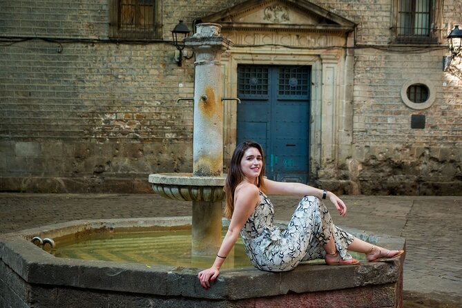 Sunny Barcelona Photoshoot - Ciutadella Park supplies the breathing room