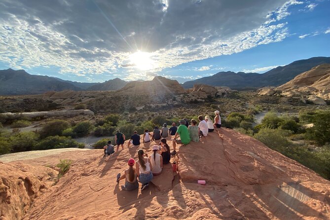 Sunset Hike and Photography Tour near Red Rock with Optional 7 Magic Mountains - Why this sunset trip works well from Las Vegas