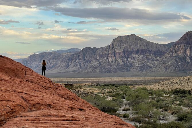 Sunset Hike and Photography Tour near Red Rock with Optional 7 Magic Mountains - Wildlife and geology beyond the photographs