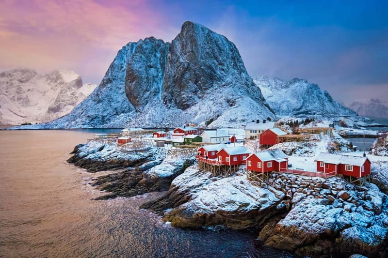 Svolvaer: Lofoten Gems Photo Tour - Reine, Hamnøy & Å - Hamnøy and the classic red rorbuer view