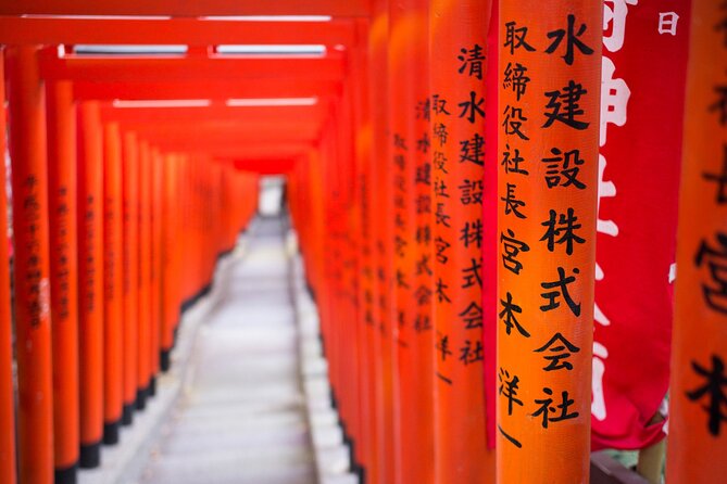 Tokyo 6hr Instagram Highlights Private Tour with Licensed Guide - Omoide Yokocho and Golden Gai: small streets with big character