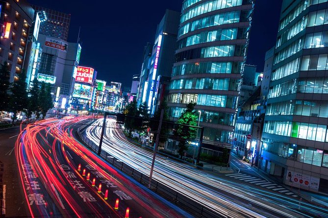 Tokyo Cyberpunk Street Photo Tour - Camera, smartphone, and equipment advice
