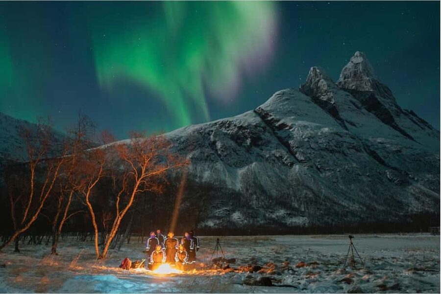 Tromsø: Northern Lights Chase + Free Professional Photos - How the aurora chase really works