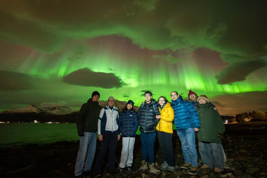 Tromsø: Northern Lights Chase, Local Guide, Foods & Pictures - Key points to know before you book