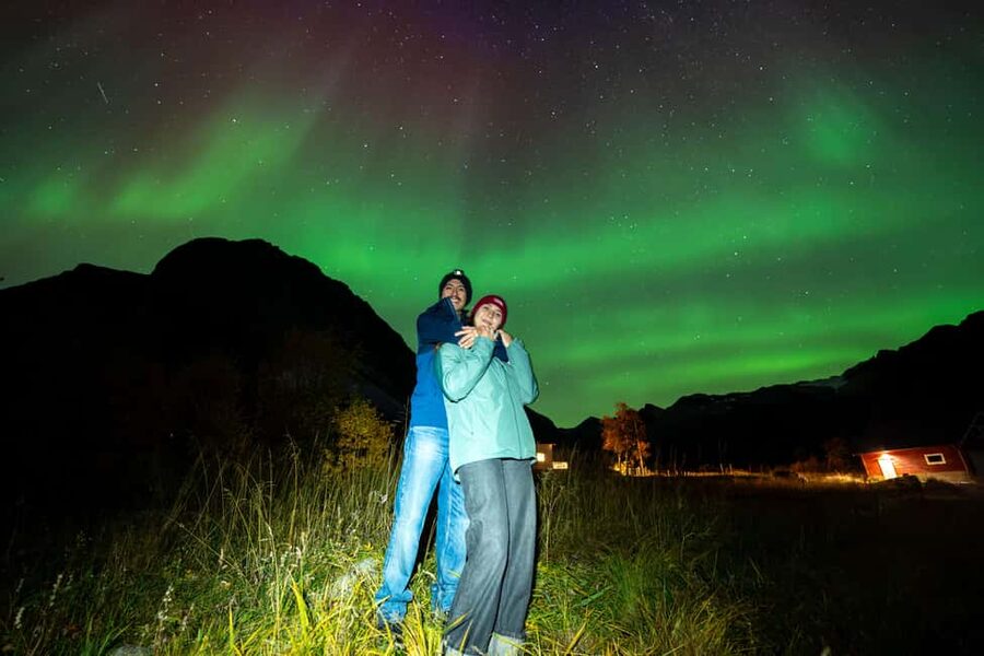 Tromsø: Northern Lights Chase, Local Guide, Foods & Pictures - A campfire with local food