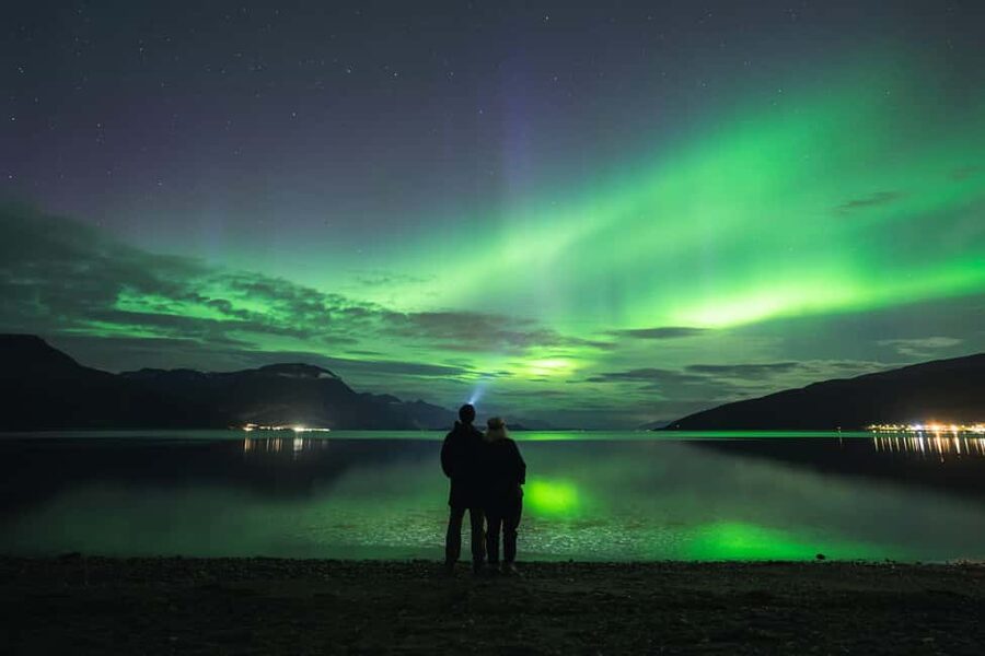 Tromso: Northern Lights Photography Tour - Meeting the crew beside Prostneset Harbour