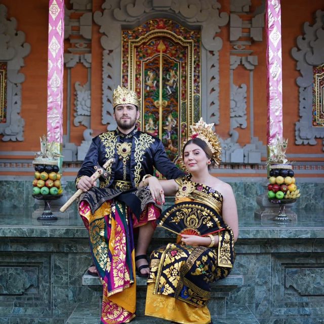 Ubud: Balinese Costume Photoshoot with Make Up - Makeup, hair, and the practical side of getting ready