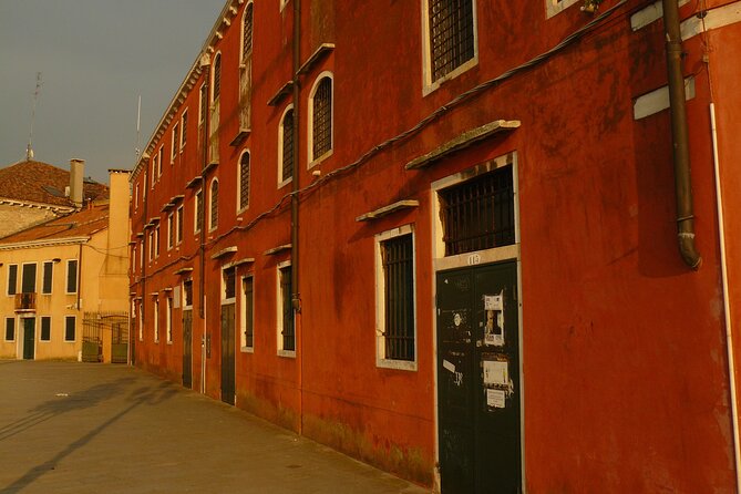 Venice Photography Walking Tour with Private Guide - What makes this Venice photo walk different