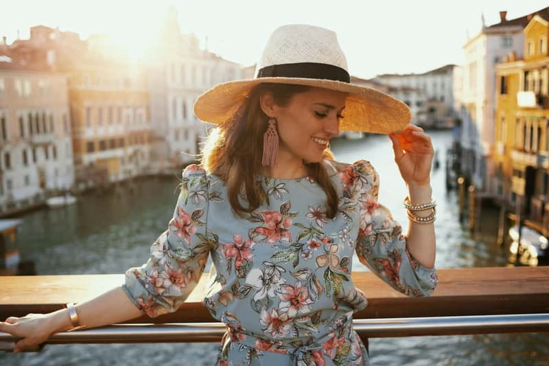Venice: Photoshoot at The Grand Canal & Rialto Bridge - Key points at a glance