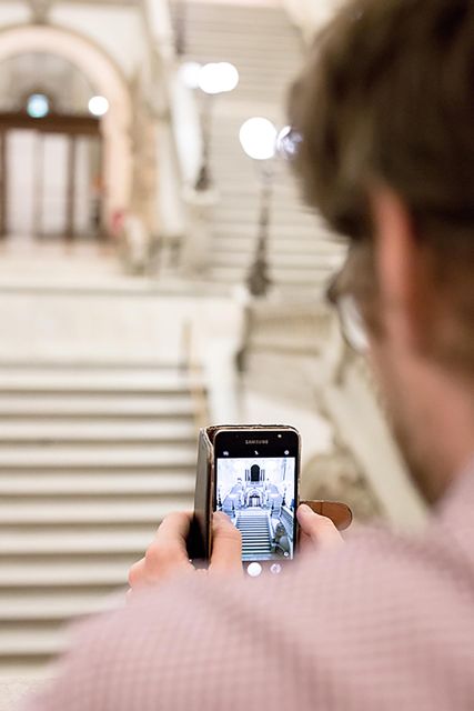 VIENNA AT NIGHT: PRIVATE PHOTO TOUR - Meeting at the University of Vienna