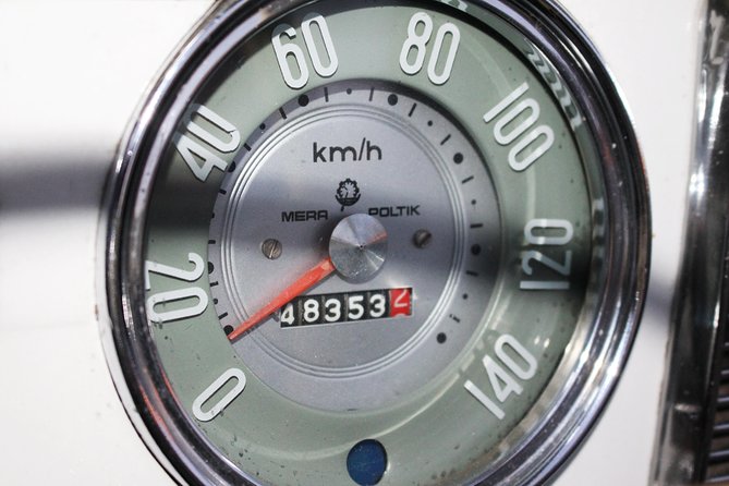 Yerevan city tour with drinks in a classic car with photography - Hrazdan Gorge adds a change of scenery