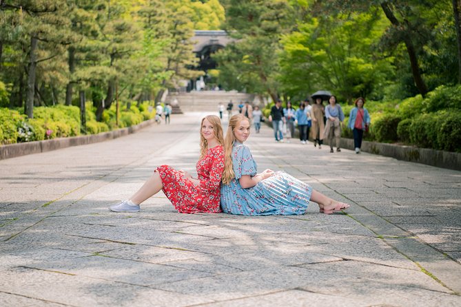 Your Private Vacation Photography Session In Kyoto - Proposals, Families, and Kimono Portraits
