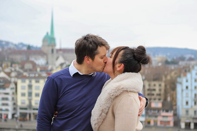 Zurich: Private City Walking Tour with Polybahn Ride - Lindenhof Hill brings the first city view