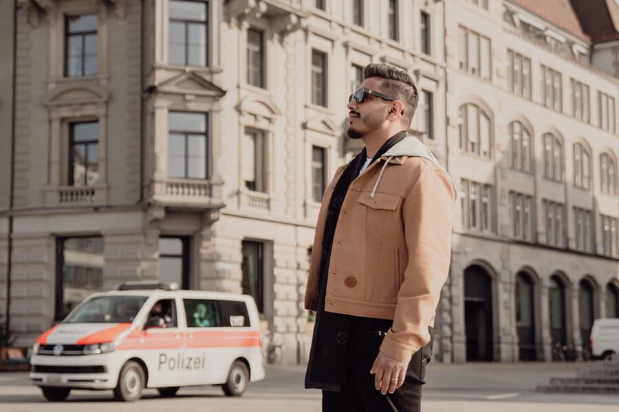 Zurich: Professional Photoshoot at the Best Spots - Key points to know before booking